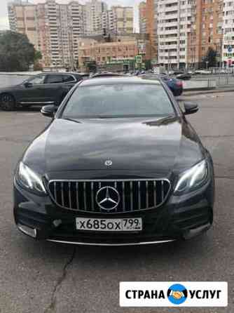 Новый Mercedes E 200 4mat под такси Москва