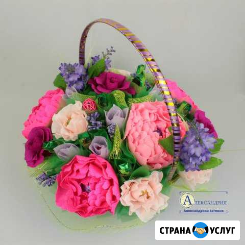 Букеты и композиции из конфет Ухта - изображение 1