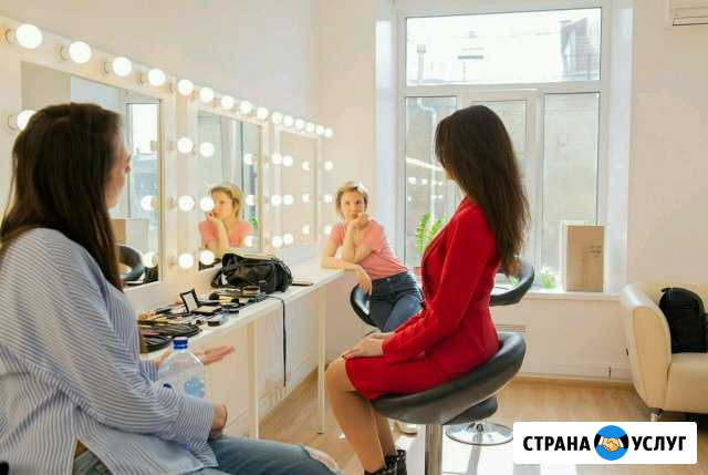 Аренда мест визажиста, стилиста, бровиста Москва - изображение 1