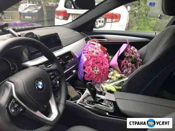 Аренда машины на выписку из роддома Москва