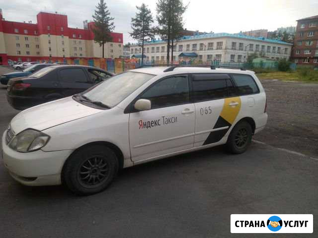 Toyota Corolla Fielder, 2002 Норильск - изображение 1