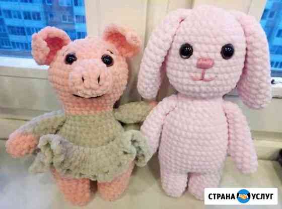 Вязаные игрушки, корзинки Чайковский