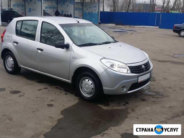 Прокат автомобиля Renault Sandero на автомате Москва - изображение 1