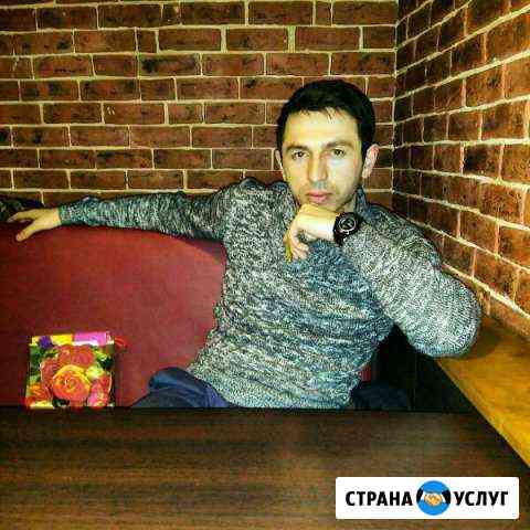 Маляр со своим аппаратом Санкт-Петербург