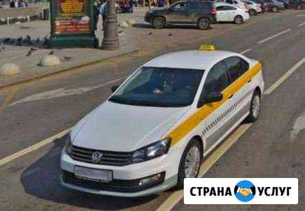 Фольксваген Поло с лицензией в аренду Москва