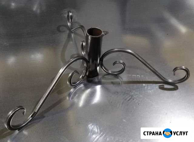 Подставка под ёлку Орёл - изображение 1