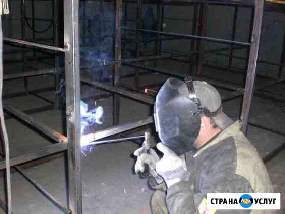 Сварщик с инструментом Краснодар