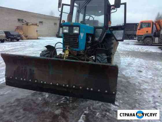 Услуги мтз 82.1 с отвалом и щёткой Архангельск