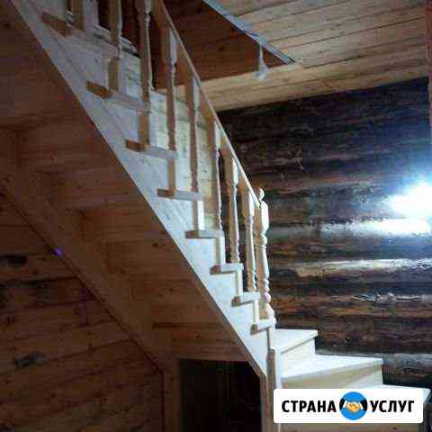 Лестницы из массива Гагарин