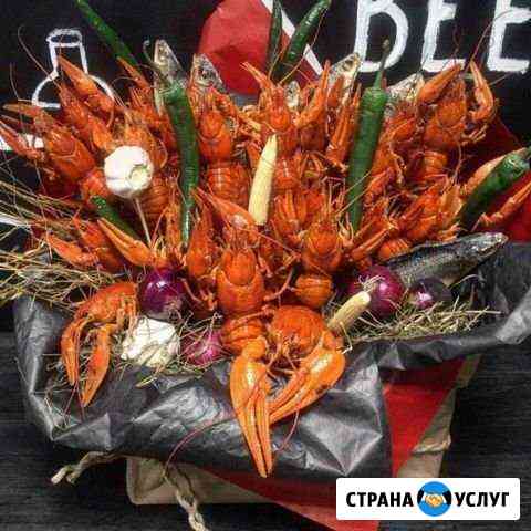 Съедобный букет из раков и пенного Владимир