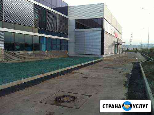 Укладка рулонного газона, гидропосев, выравнивание Москва