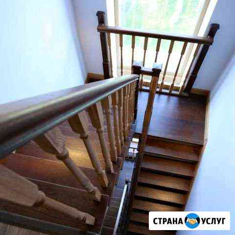 Отделка обшивка деревом лестниц на бетоне металле Петергоф
