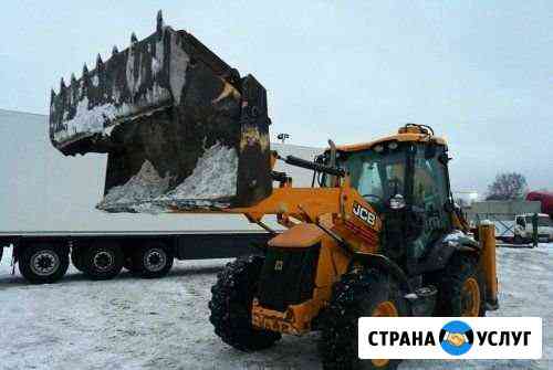 Аренда спецтехники (трактор) Волгоград