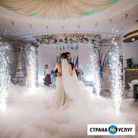 Тяжелый дым, дорожка из фонтанов, цветной дым Тюмень