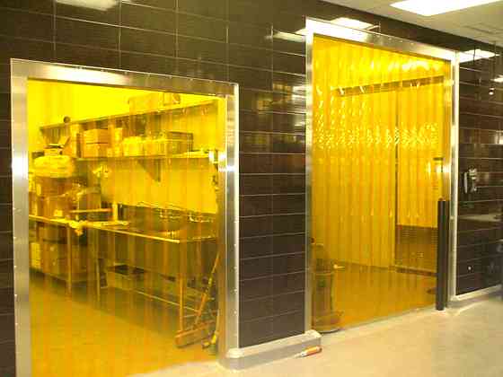 Термошторы - Термозавесы ПВХ Силиконовые для Дверных Проемов (Морозостойкие) в Магазины, Рестораны Джанкой