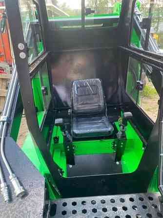 Бортоповоротный мини-погрузчик H 450 Москва