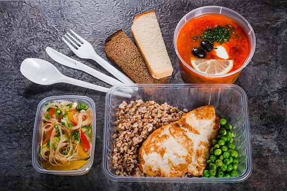 Комплексные обеды, завтраки и ужины Питание Доставка Сочи Кейтеринг от 10 порций Сочи