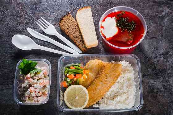 Комплексные обеды, завтраки и ужины Питание Доставка Сочи Кейтеринг от 10 порций Сочи